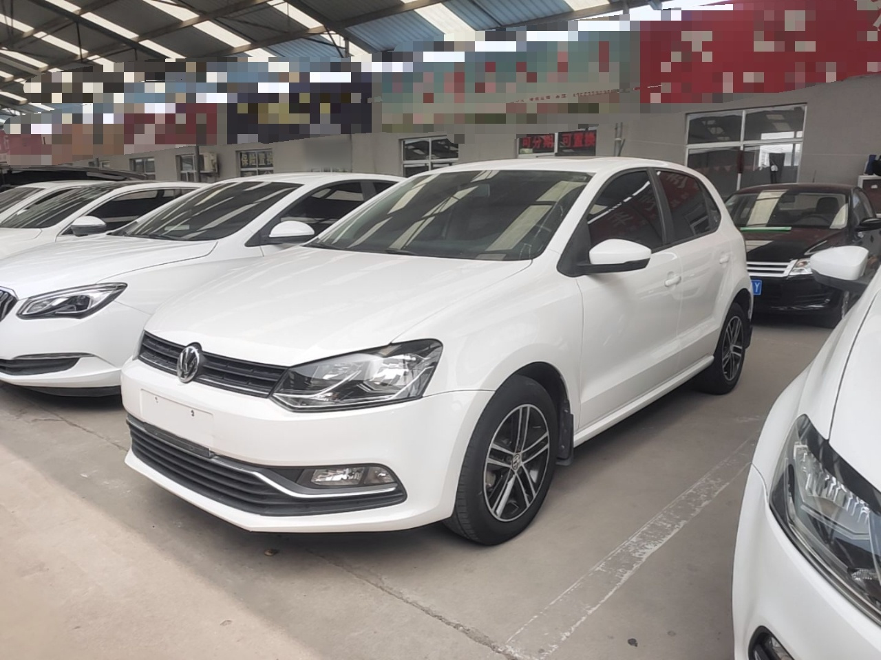 Polo 2016 1.6L AT Comfort