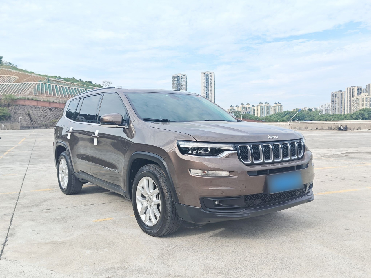 2018 2.0T RWD China V photo 3