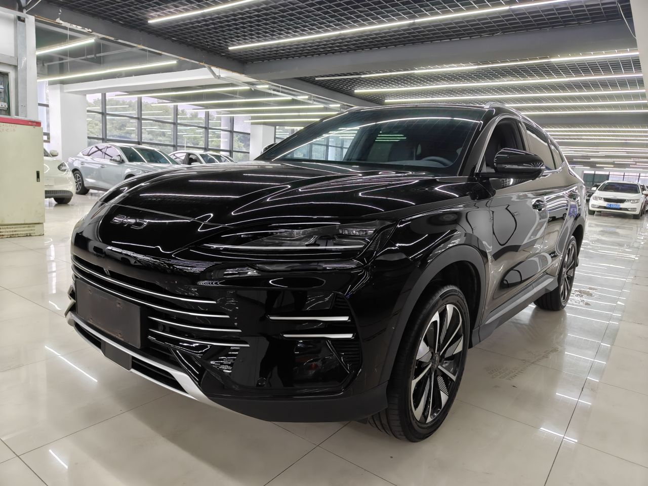 Song PLUS EV 2025 DM-i 112KM Premium