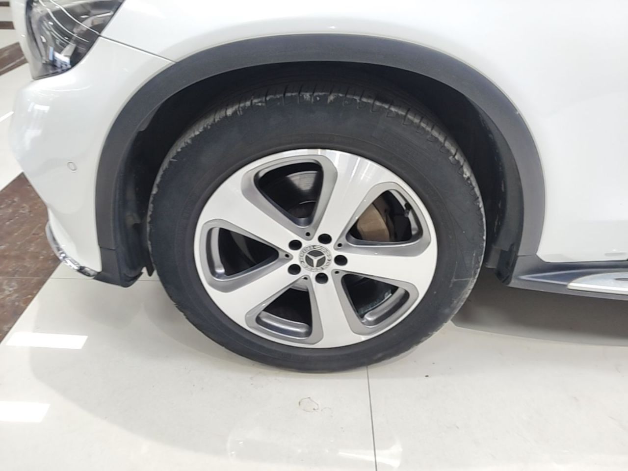 GLC 2017 GLC 260 4MATIC Luxury photo 2