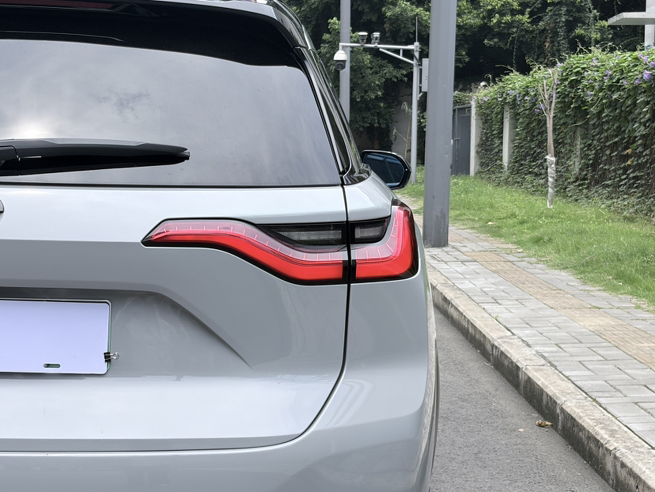 ES8 2018 355KM 6-Seater photo 3