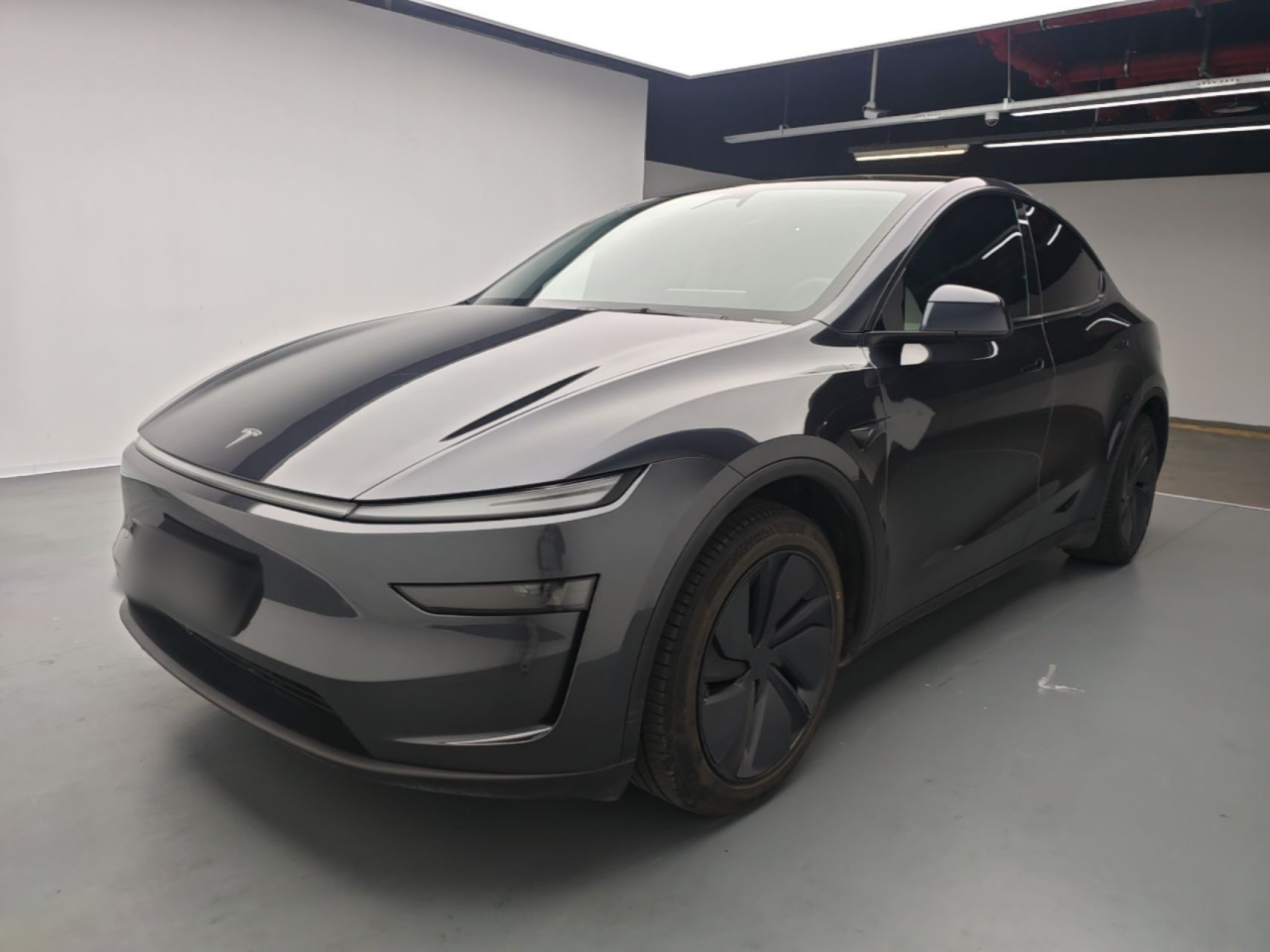 Model Y 2025 RWD