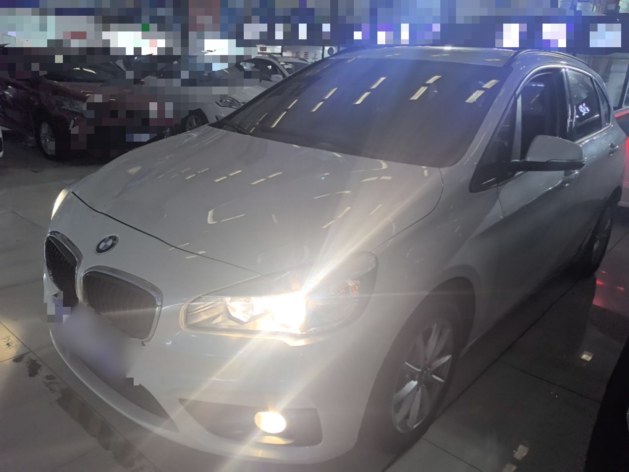 2 Series Wagon 2016 218i Fashion