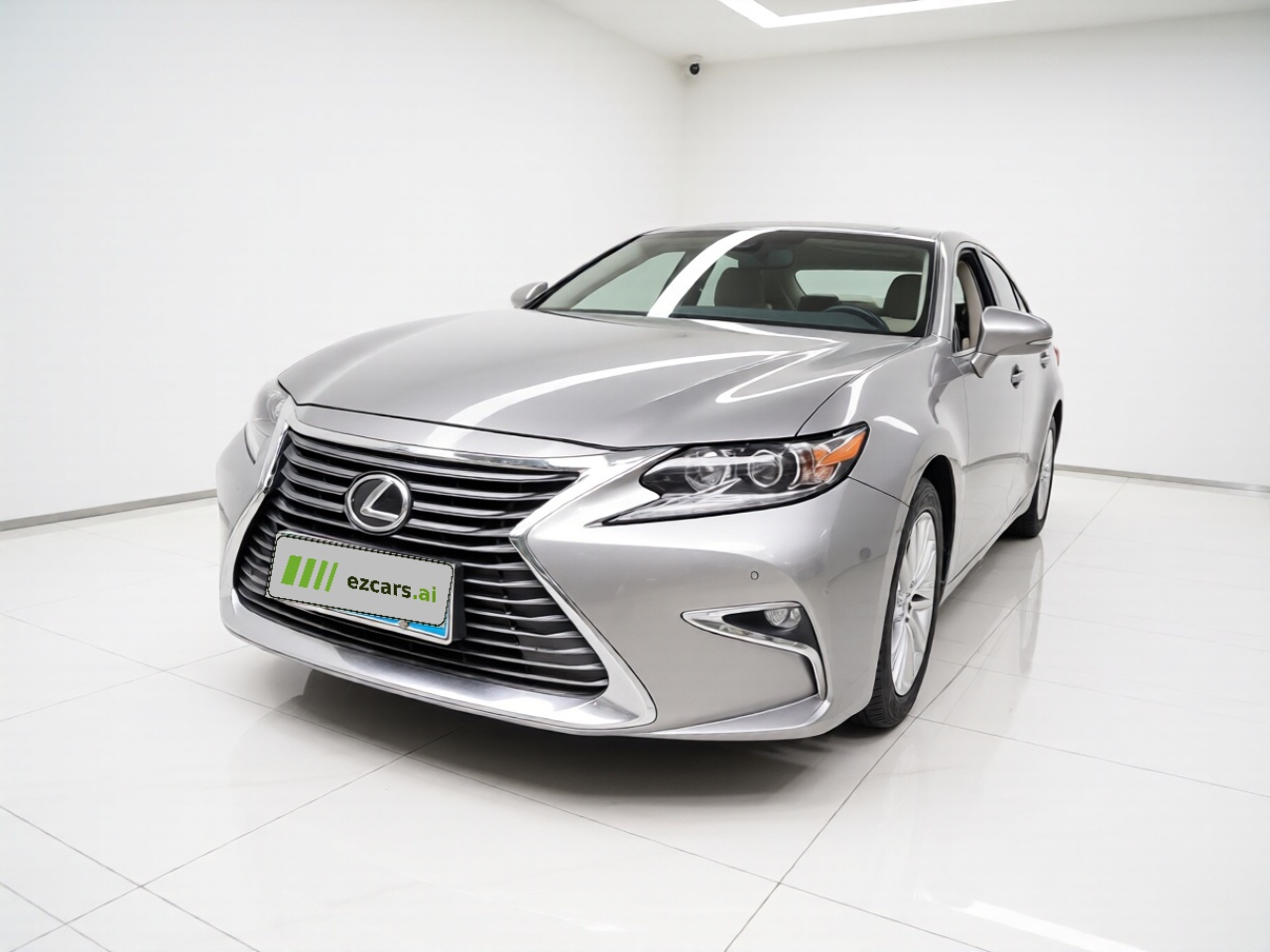 ES 2015 200 Elite