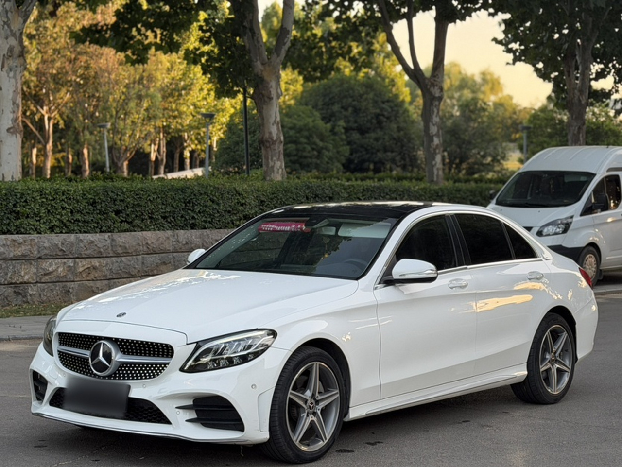 C-Class 2019 C 260 L 4MATIC Sport