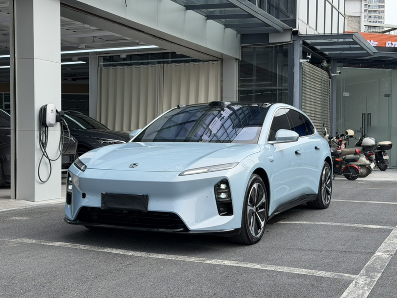 ET5T 2025 75kWh Touring