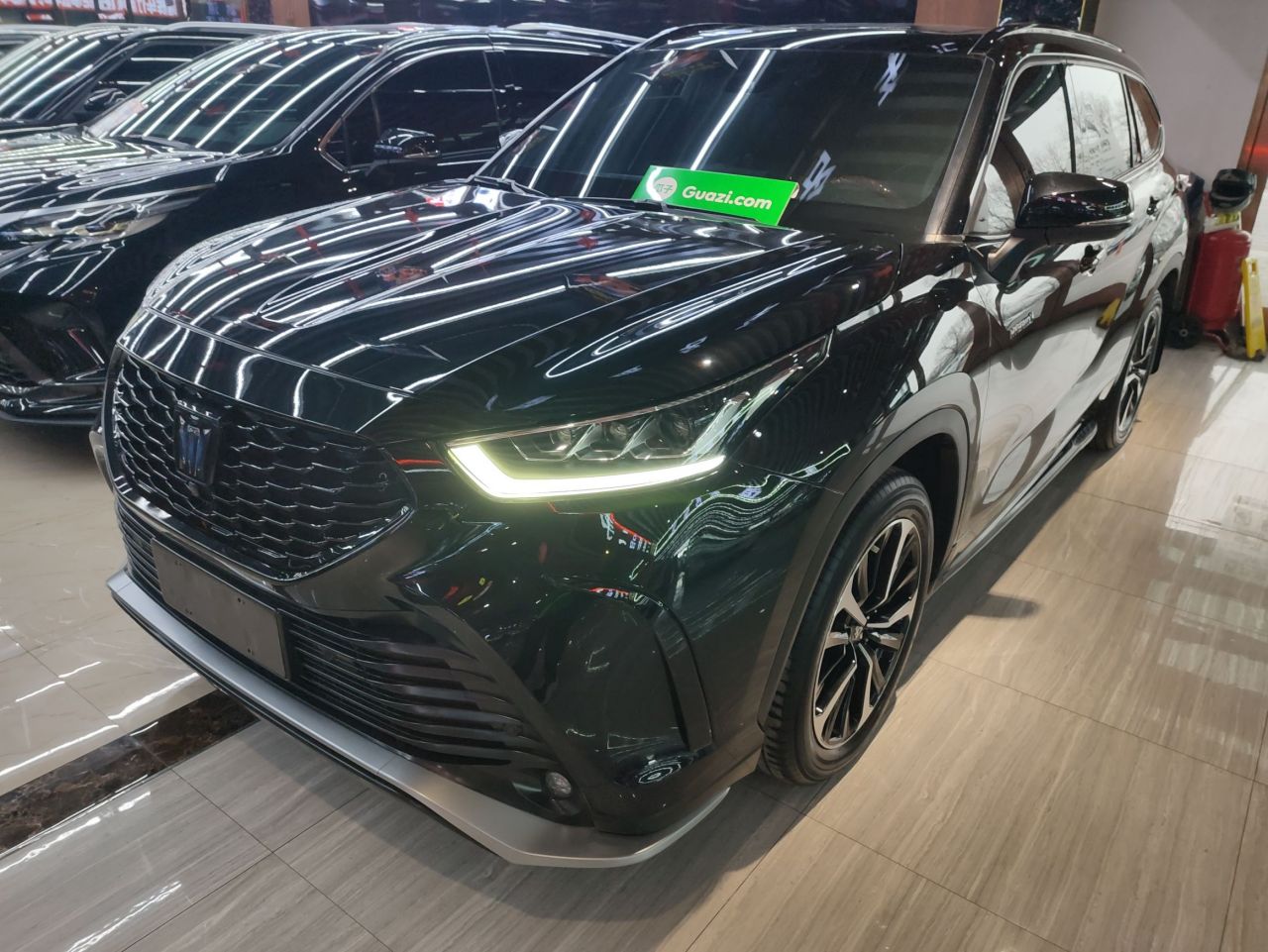 Crown 2021 2.5L HEV AWD Flagship