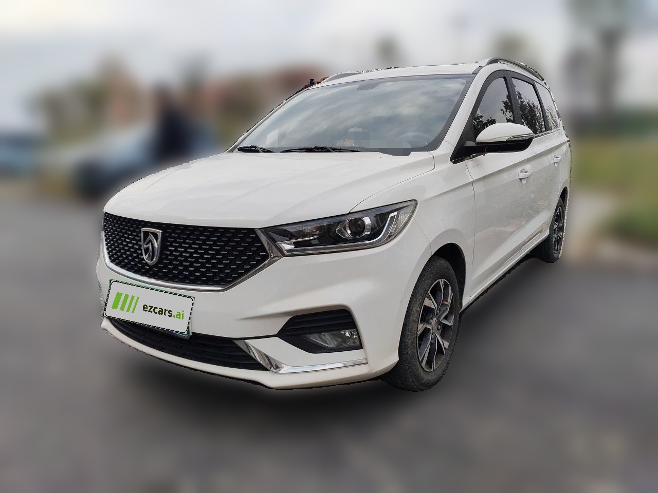 360 2019 Facelift 1.5L MT Luxury China VI