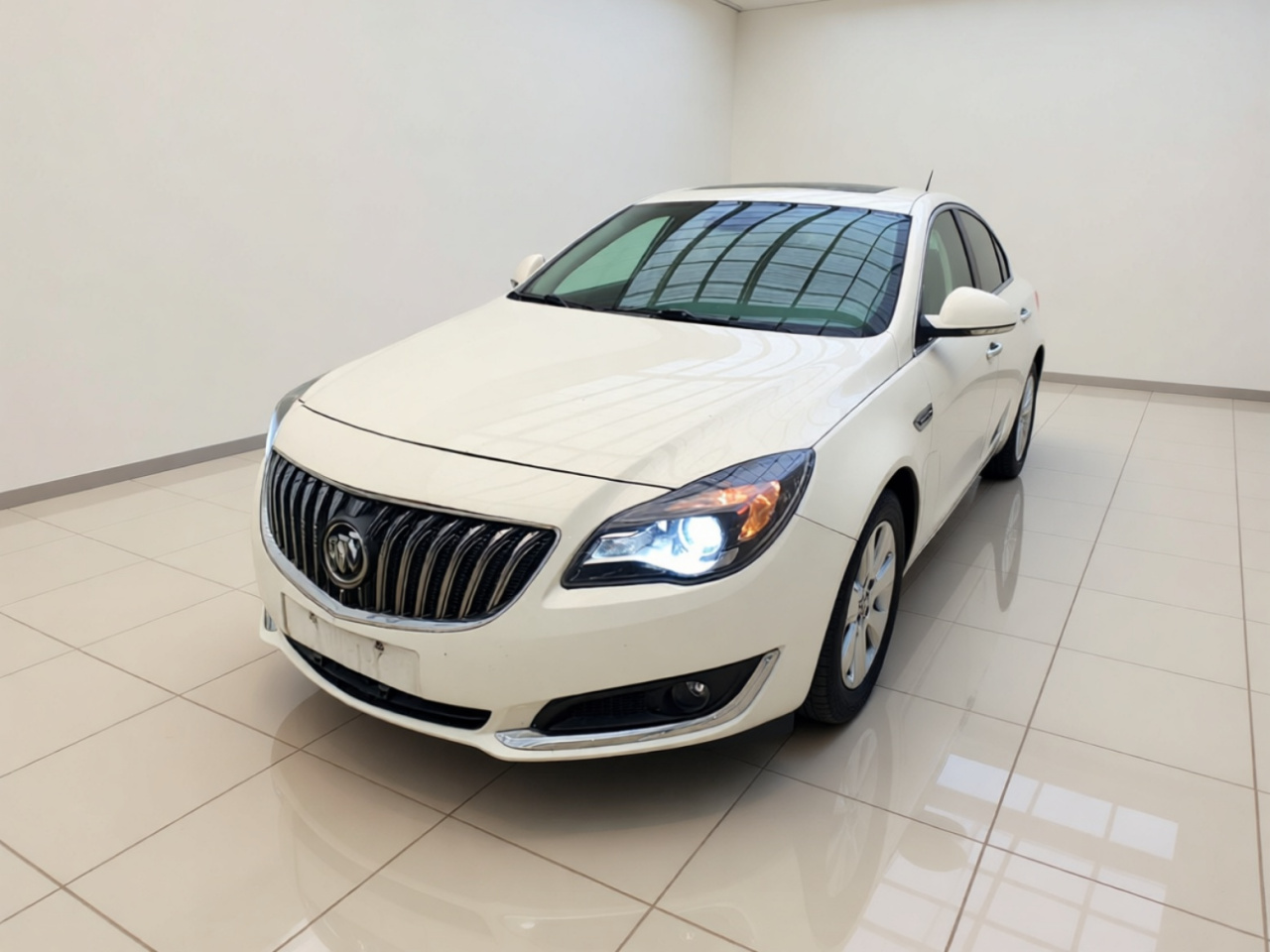 Regal 2015 2.0L Elite Fashion