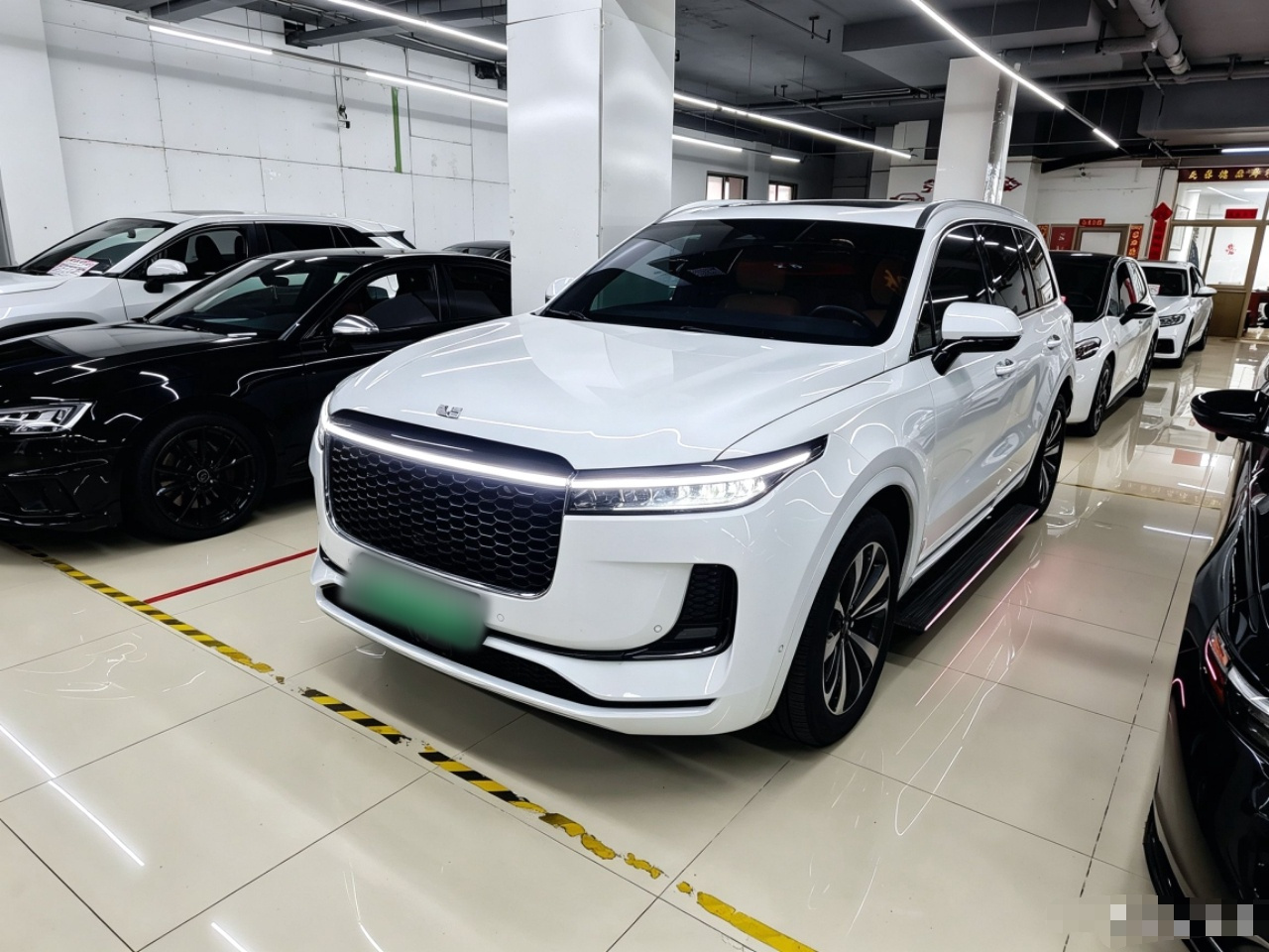 Li Auto ONE 2021 EREV 6-Seater