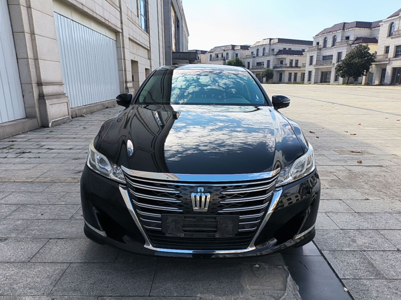 Crown 2015 2.0T photo 2