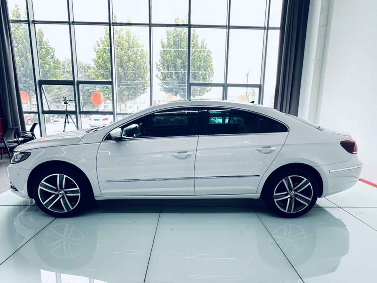 FAW-Volkswagen CC 2015 2.0TSI Luxury photo 4