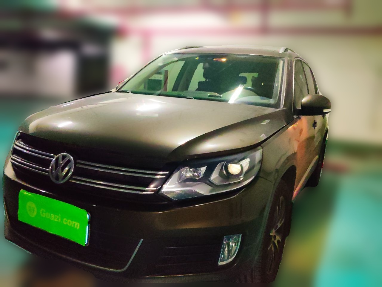 Tiguan 2015 1.8TSI AT RWD Luxury
