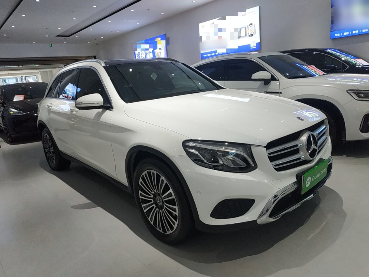 GLC 2019 GLC 200 L 4MATIC photo 3