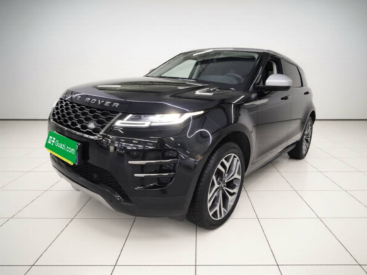 Range Rover Evoque 2021 Evoque L 249PS R-Dynamic First edition Launch Edition