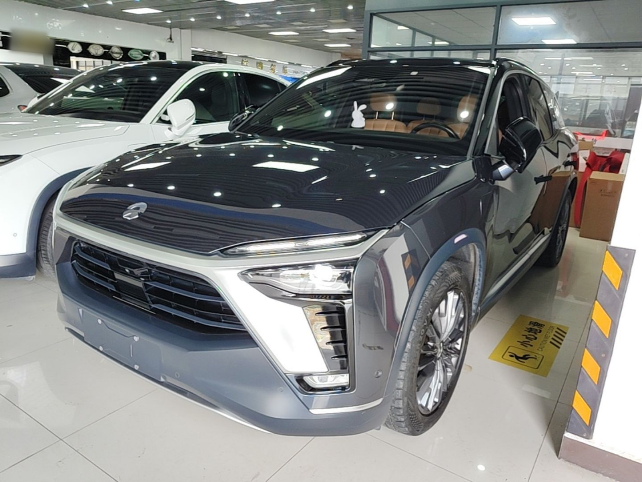 ES8 2020 415KM 6-Seater