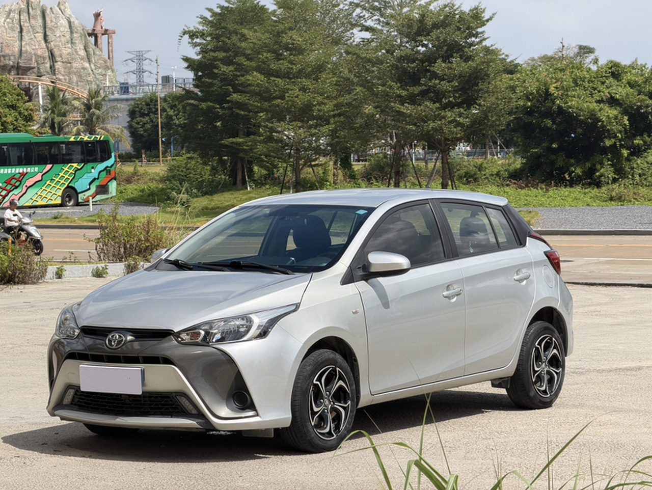 YARiS L 2016 Facelift 1.5E CVT