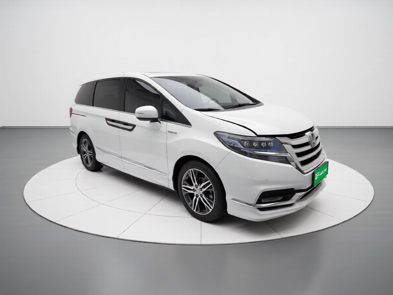 Elysion 2019 2.0L Hybrid Luxury photo 3