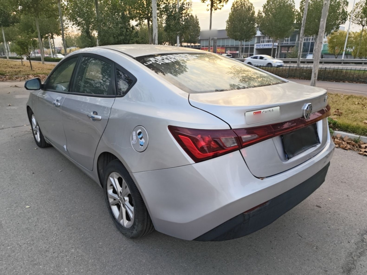 2015 1.5T AT photo 4