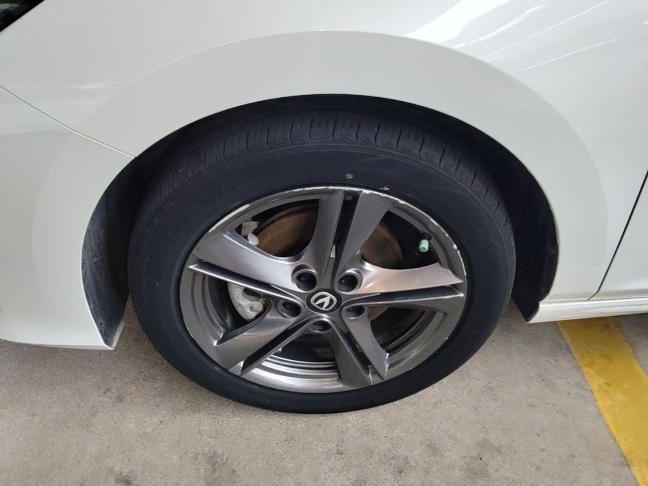 PLUS 2023 1.5T DCT Premium photo 2