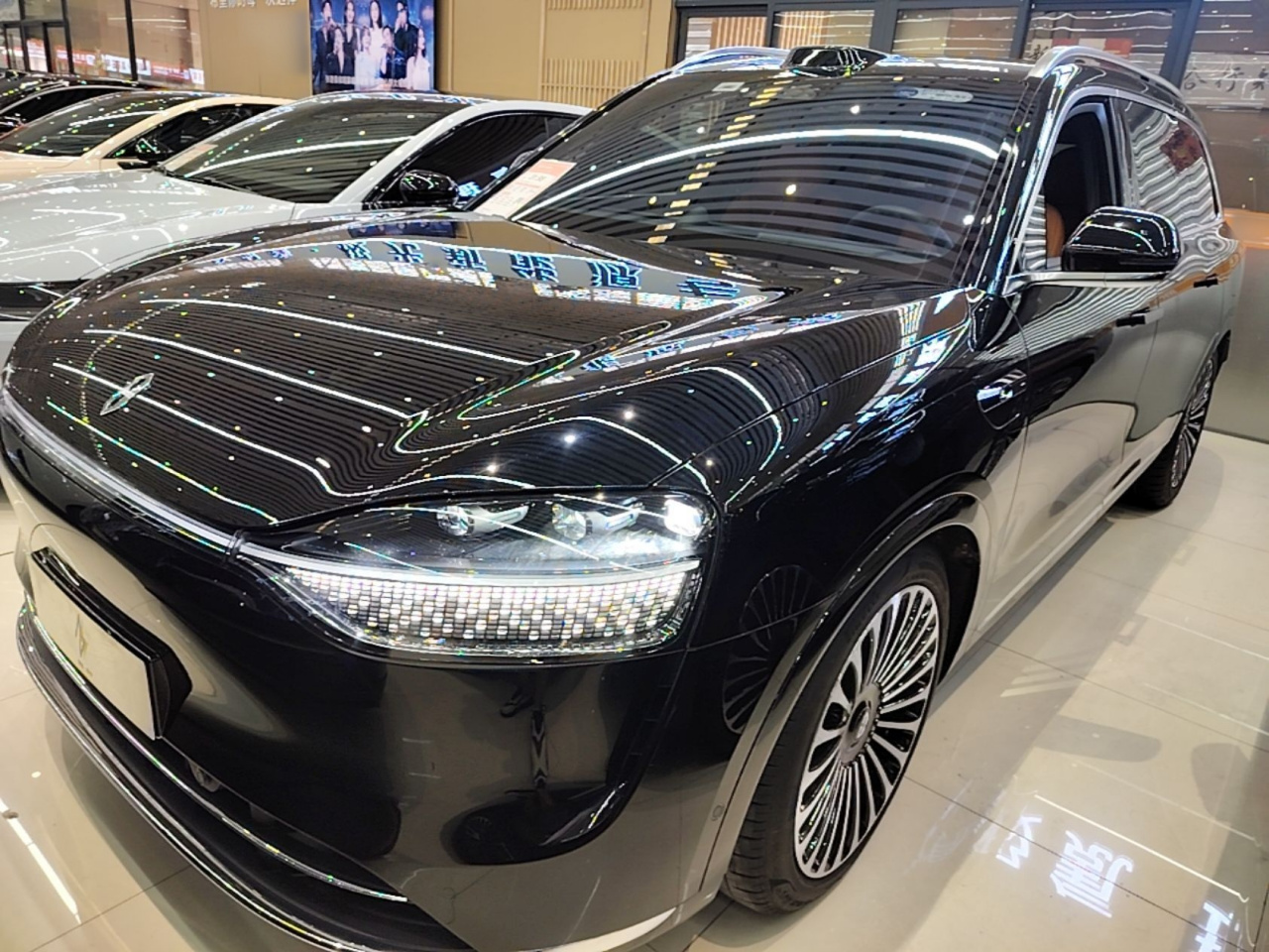 HIMA AITO M9 2024 EREV Max 42kWh 6-Seater