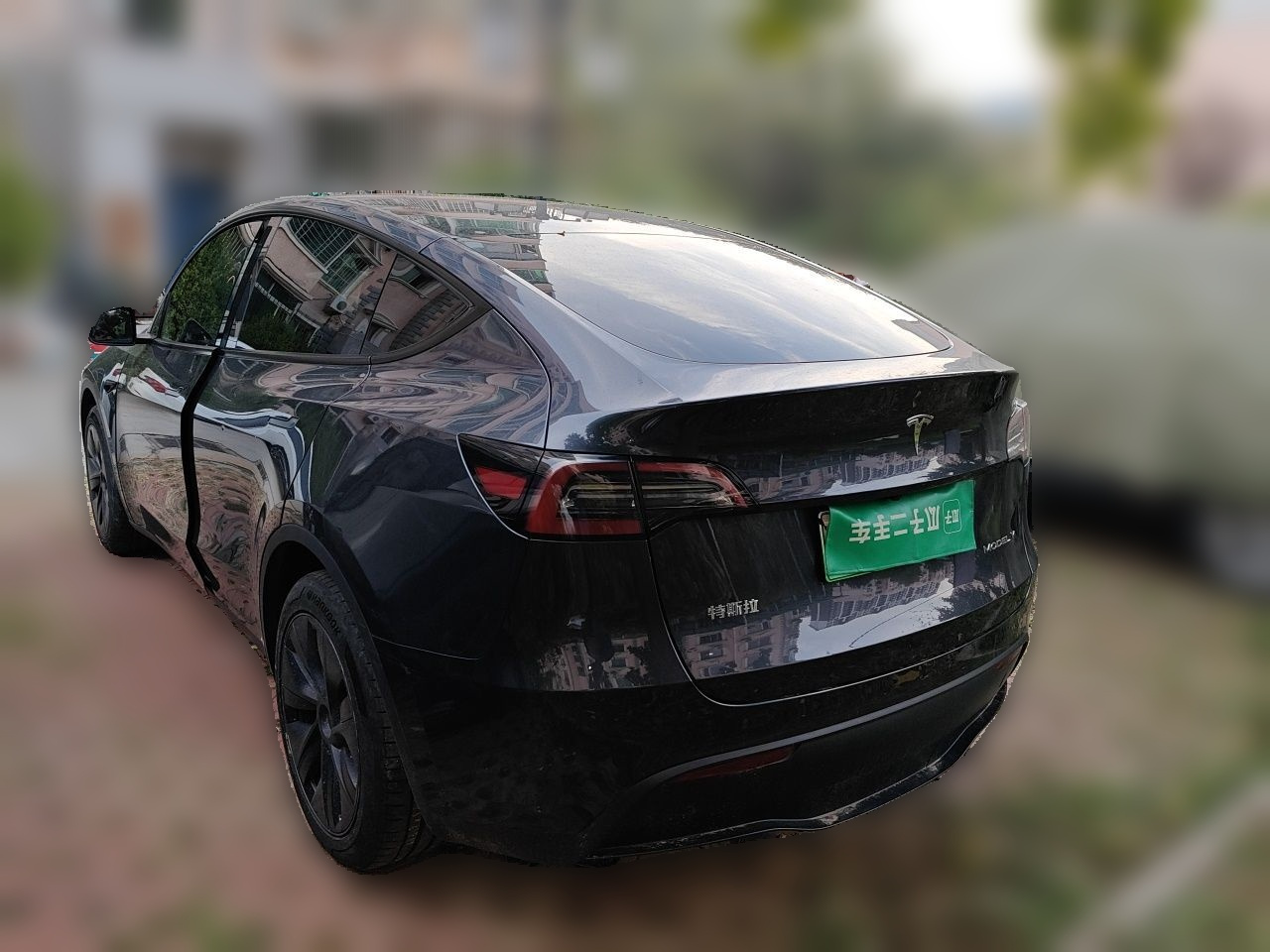 Model Y 2024 Long Range AWD photo 4