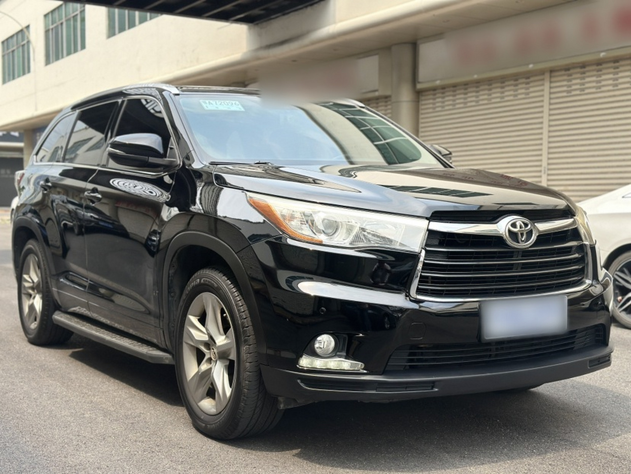 Highlander 2015 2.0T AWD Luxury 7-Seater photo 4