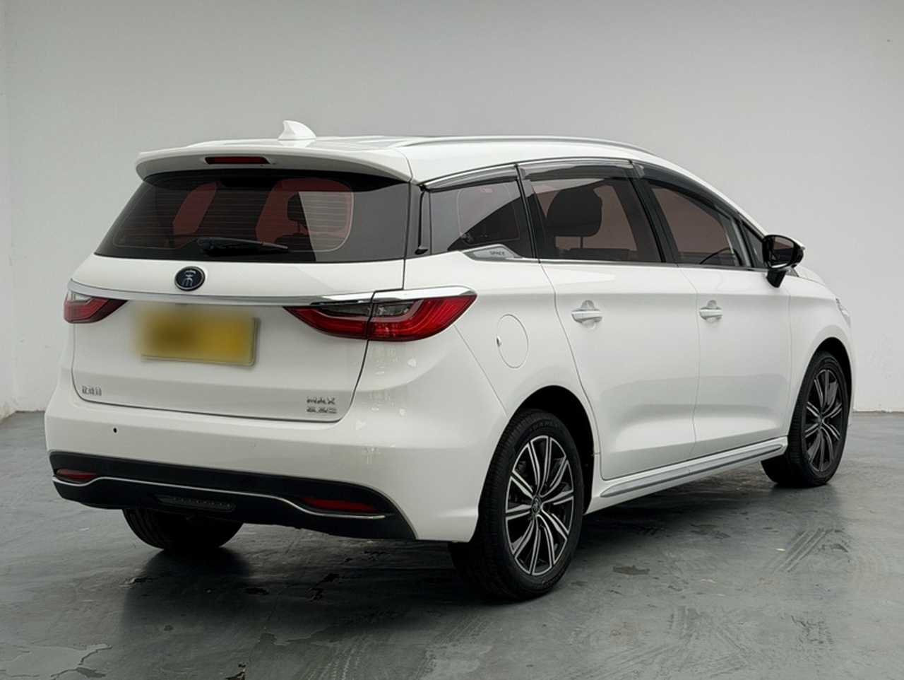 Song MAX EV 2019 DM 1.5T Connected 6-Seater China VI photo 4