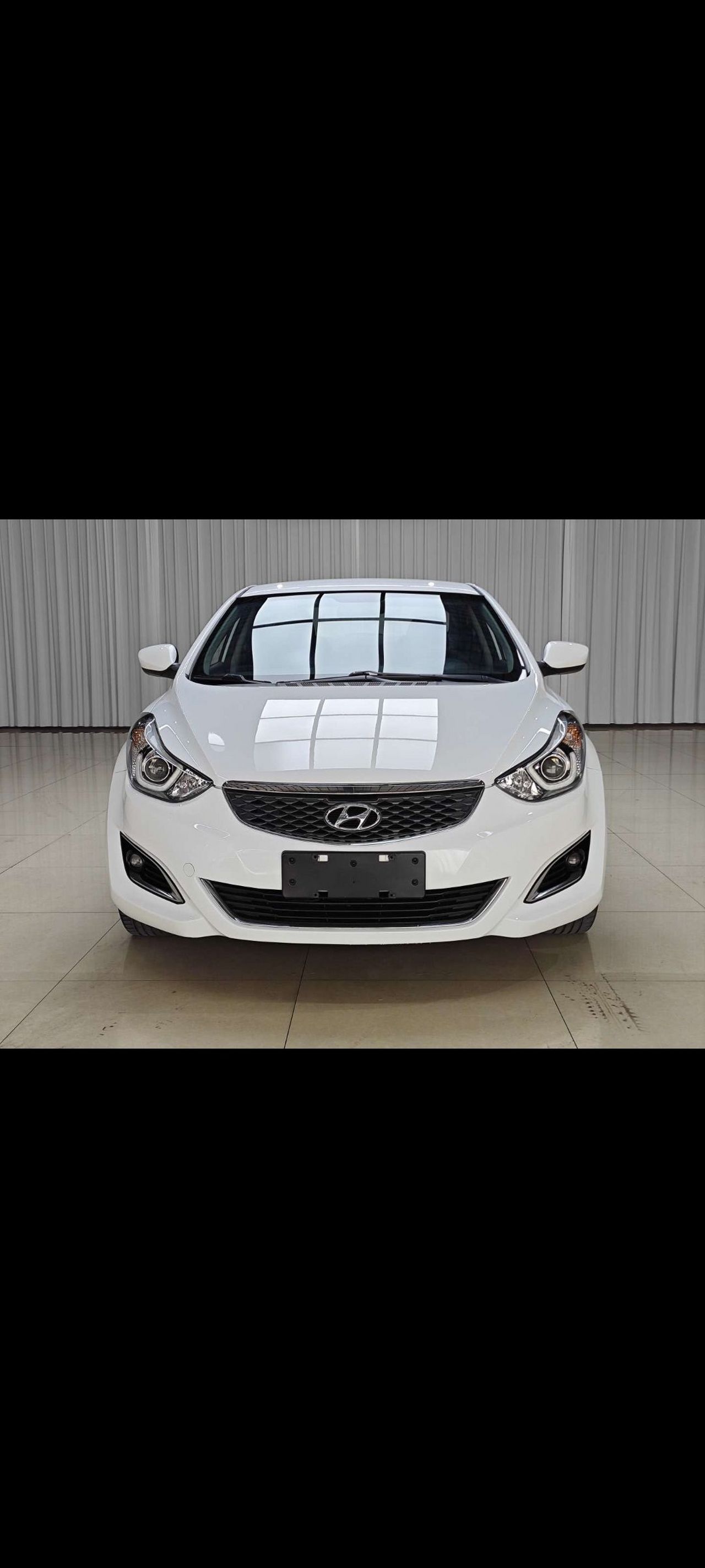 Elantra 2016 1.6L AT Smart photo 4