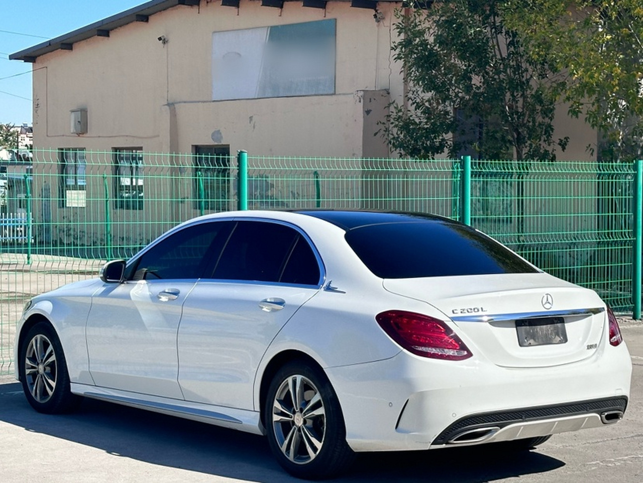 C-Class 2016 C 200 L Sport photo 4