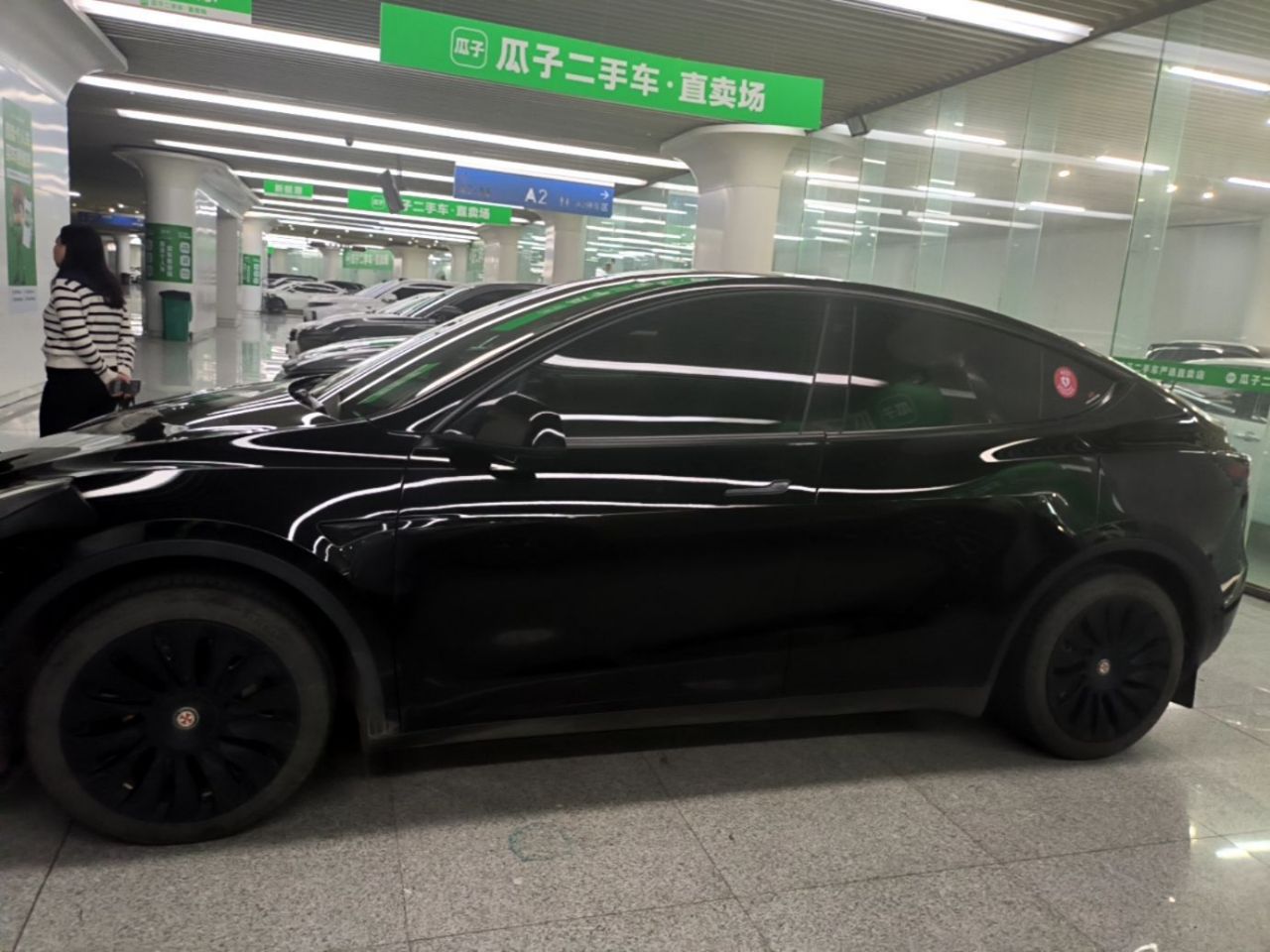 Model Y 2022 Long Range AWD photo 4