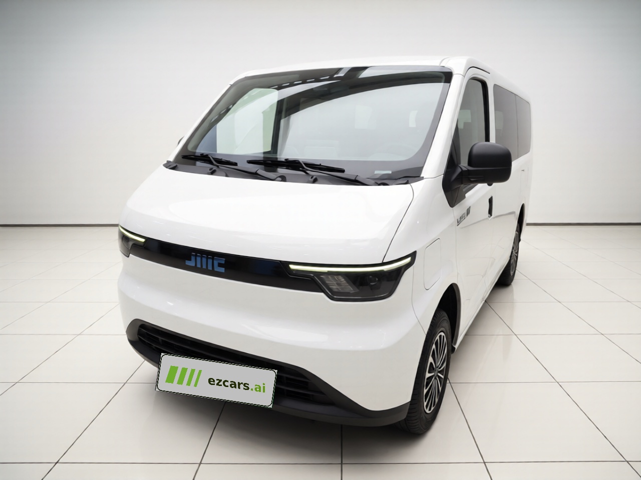 E 2025 41.86kwh Short Wheelbase