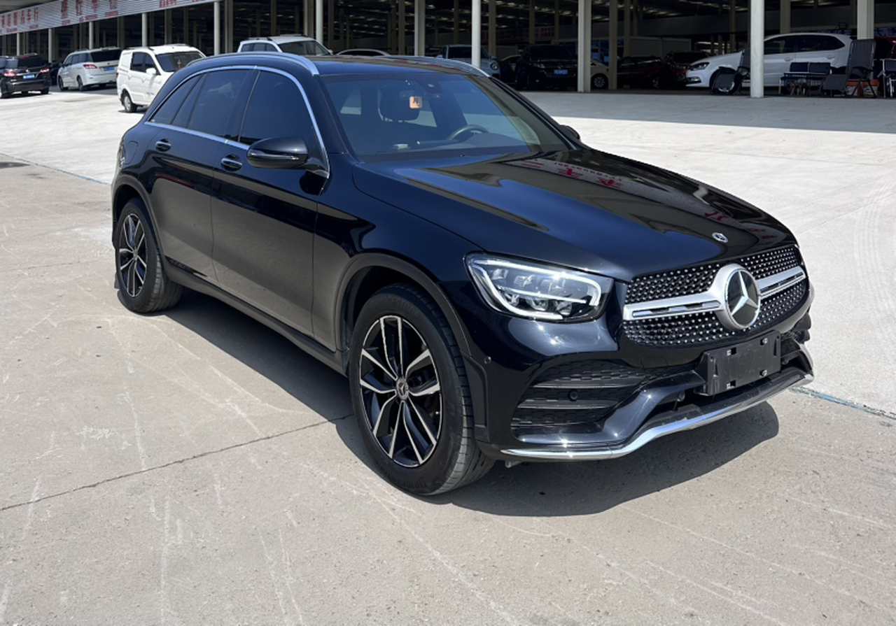 GLC 2022 Facelift GLC 260 L 4MATIC Luxury photo 4