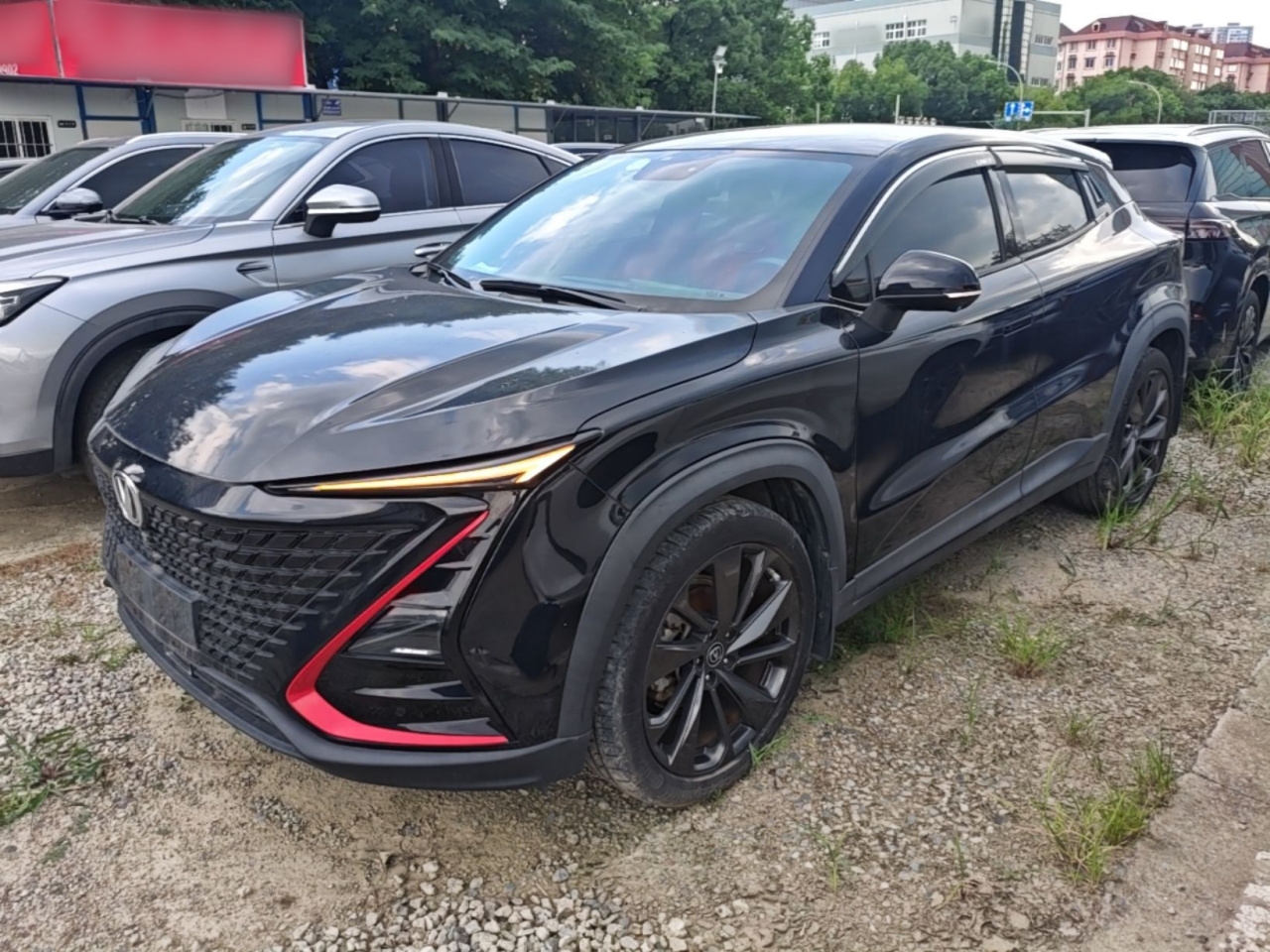 UNI-T 2020 1.5T Premium
