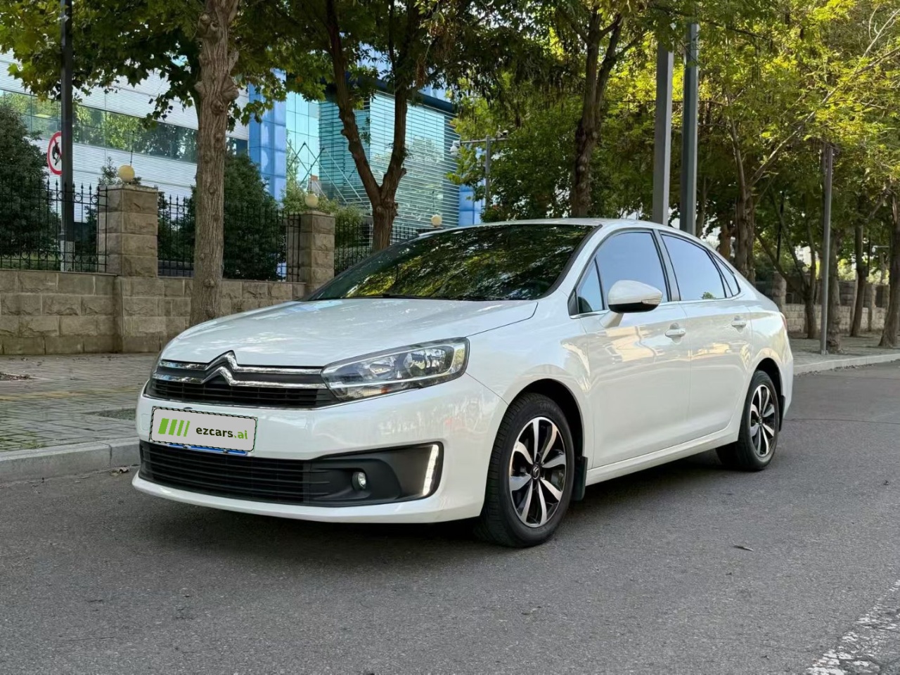 C4 2018 1.6L AT Luxury