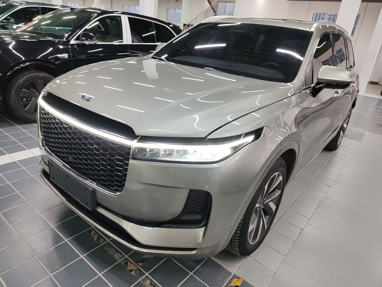 Li Auto ONE 2021 EREV 6-Seater