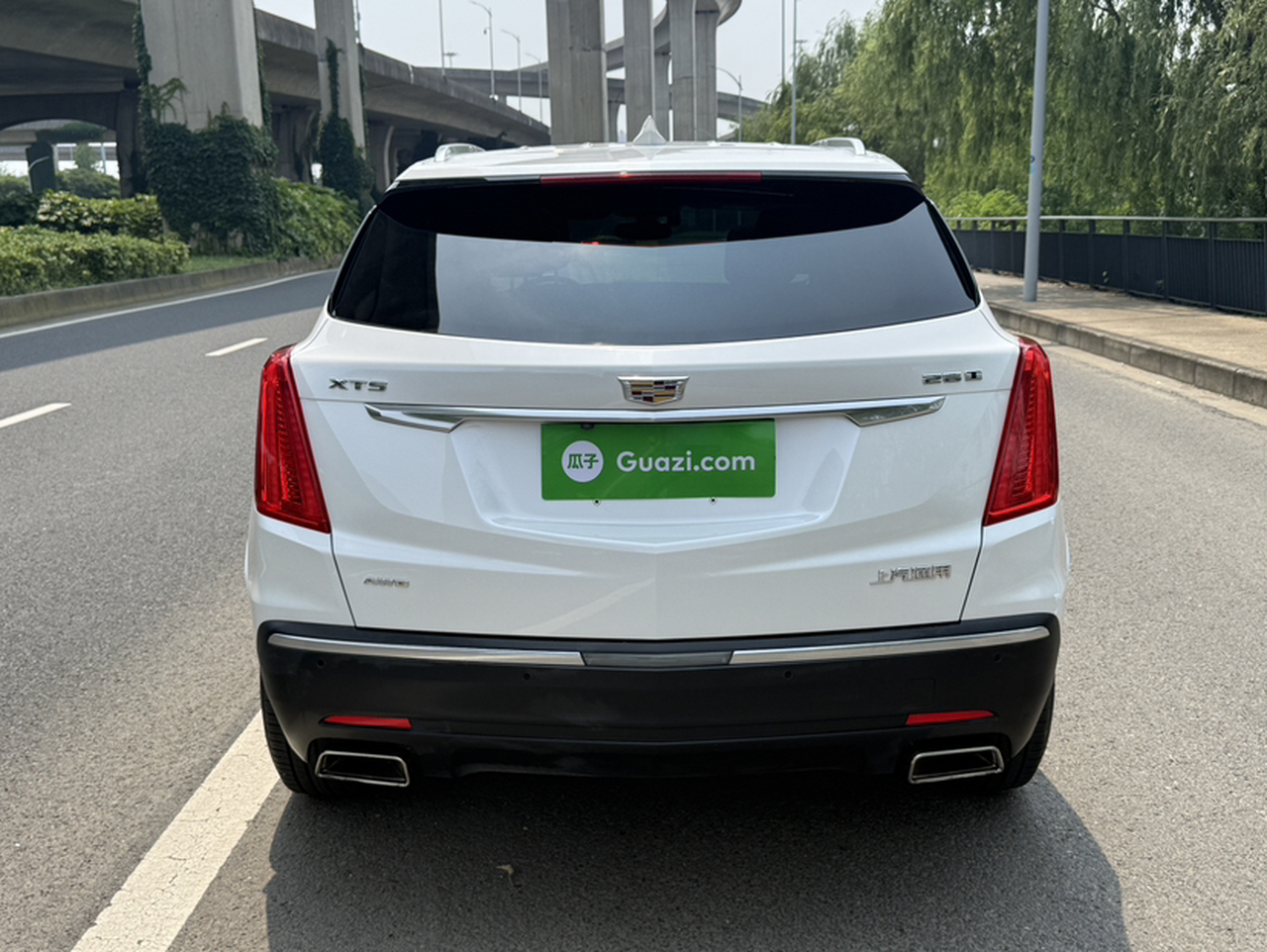 XT5 2017 28T AWD Luxury photo 4
