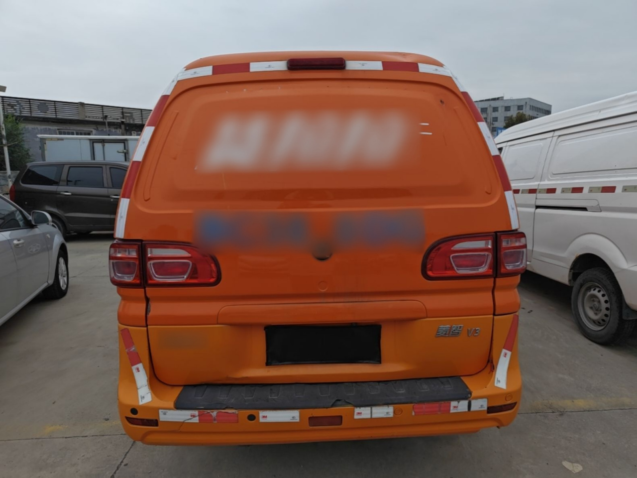 Lingzhi 2022 V3 1.6L 2-Seater photo 5