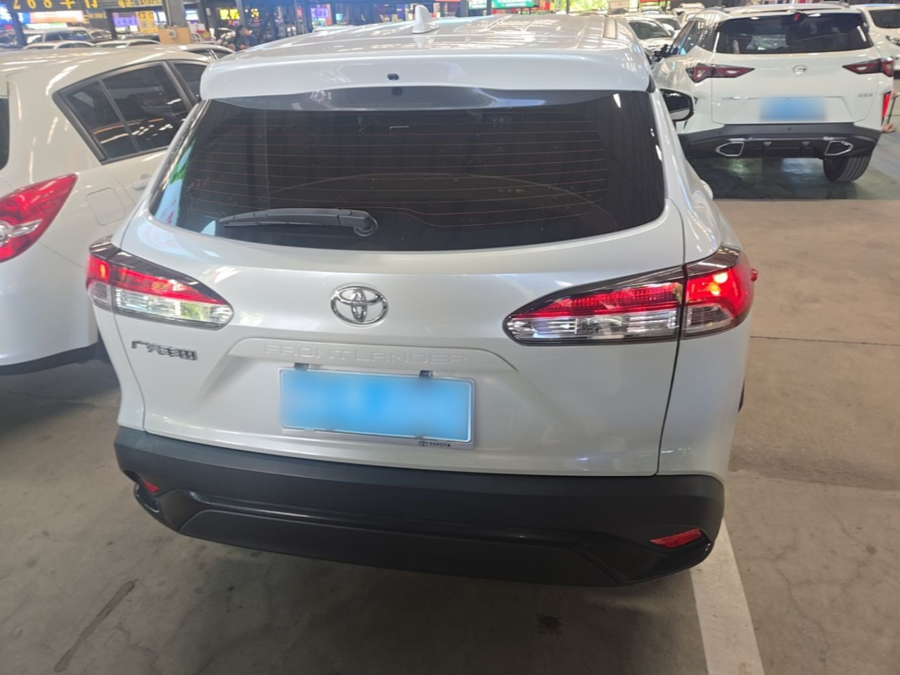 Frontlander 2022 2.0L CVT Elite photo 3