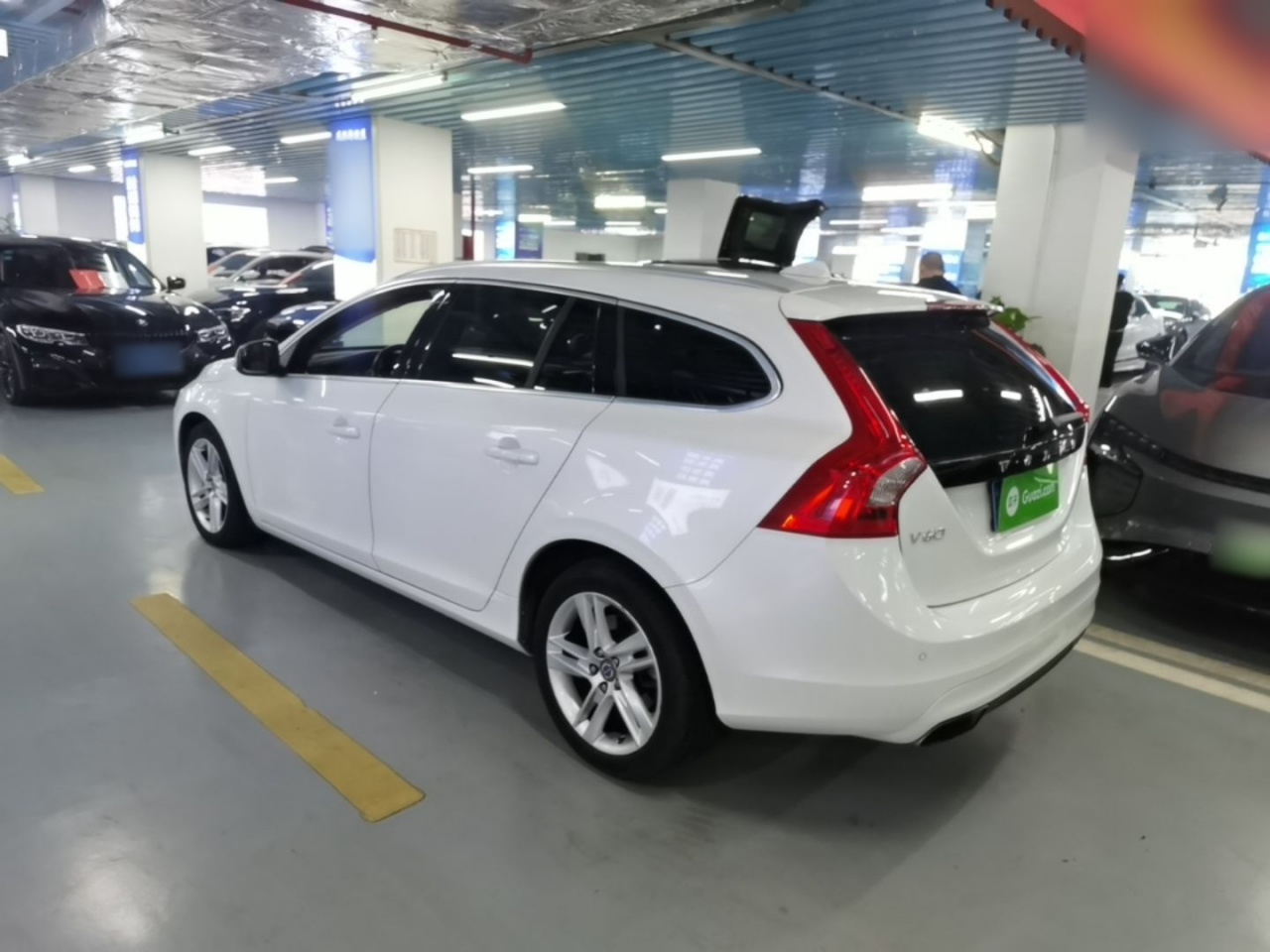 V60 2015 T5 photo 4