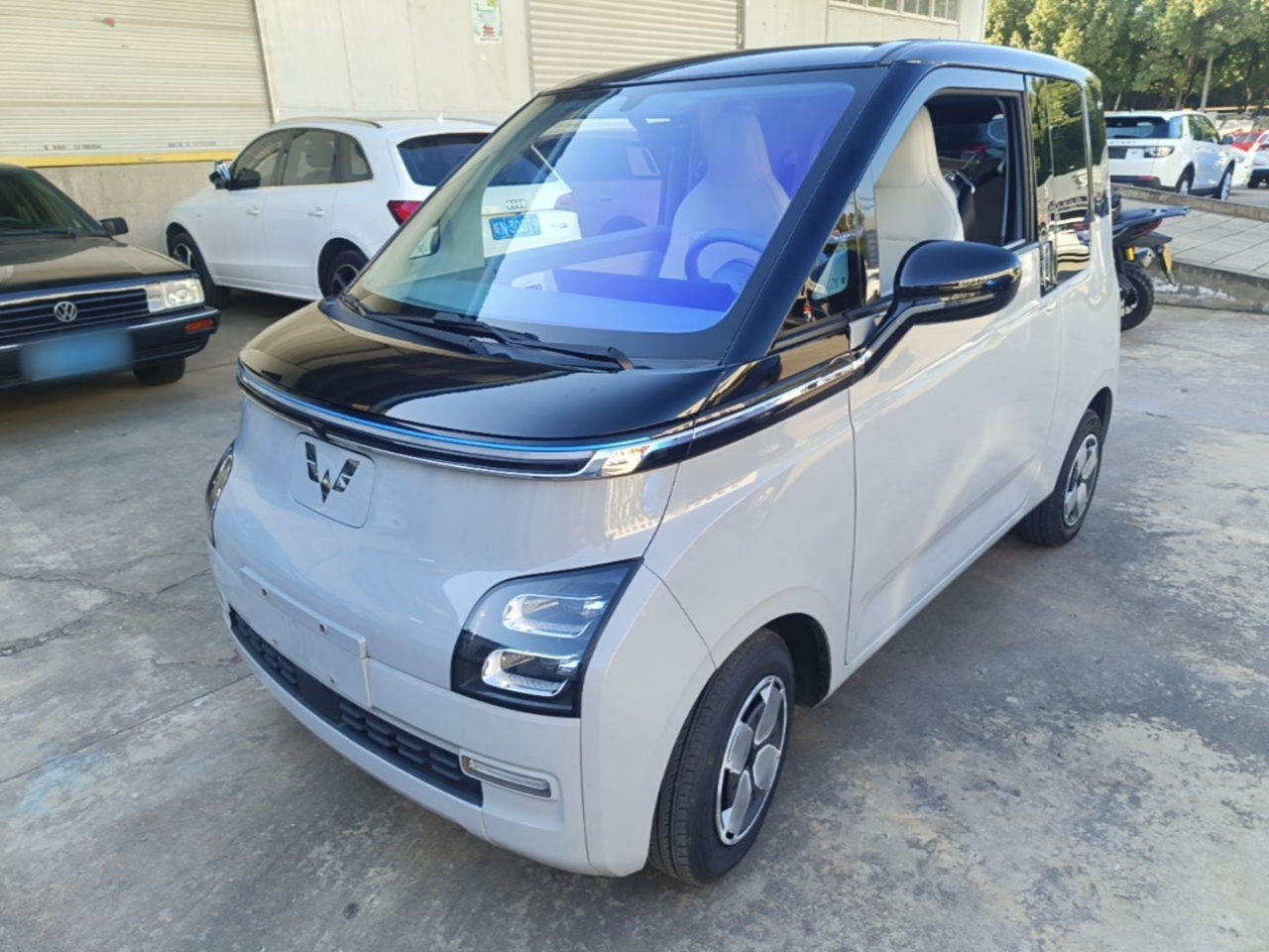 Wuling Air ev 2023 4-Seater - Advanced