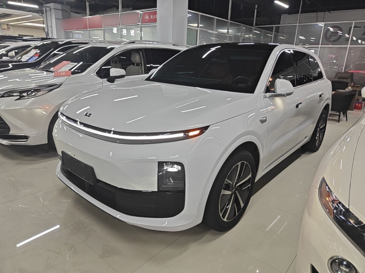 Li Auto L6 2024 Pro