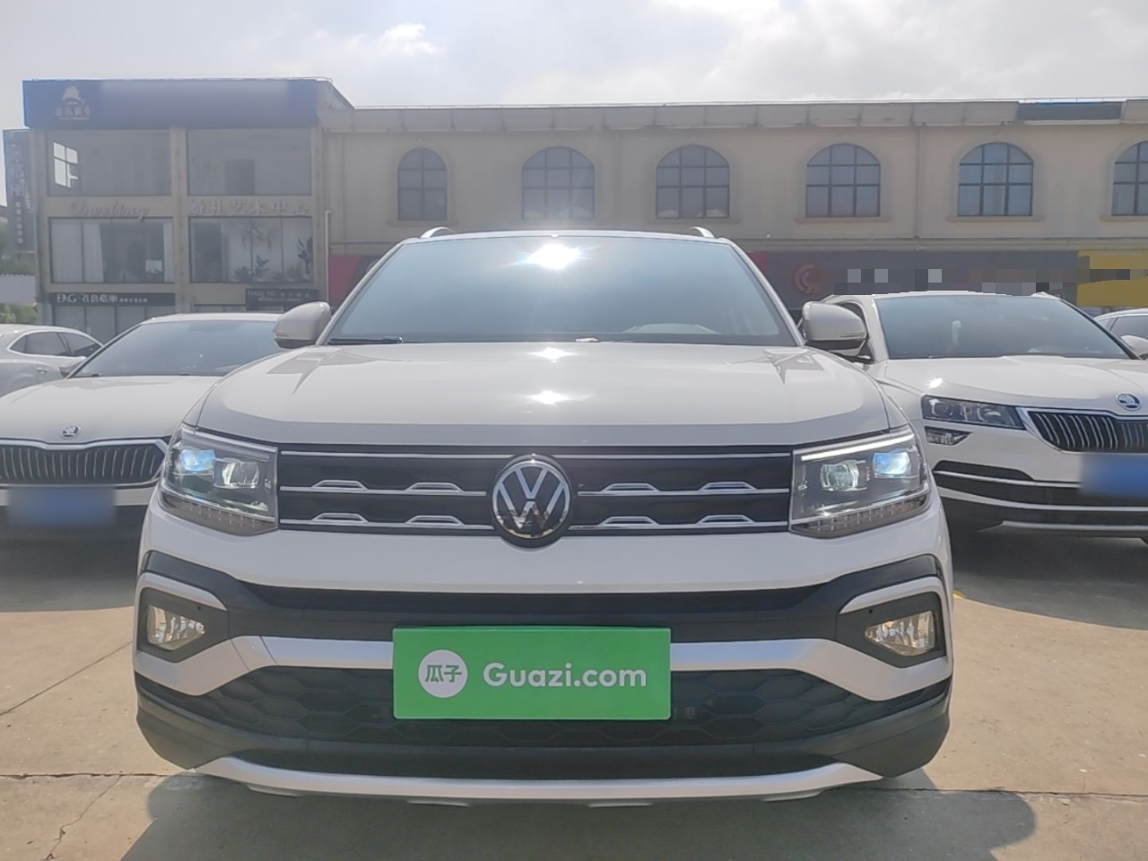 T-Cross 2022 280TSI DSG Comfort photo 2