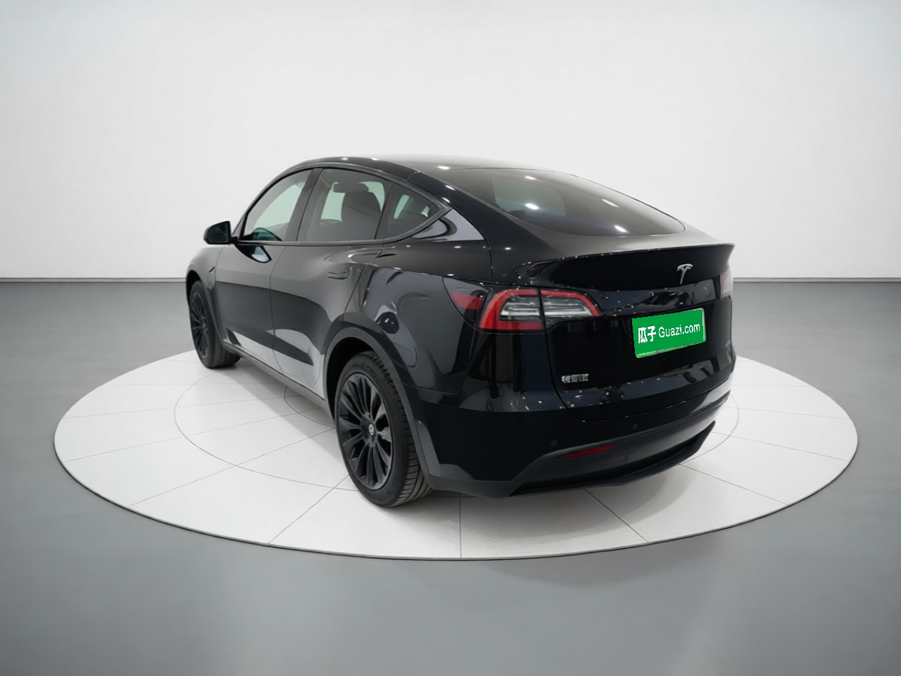 Model Y 2022 Facelift RWD photo 4