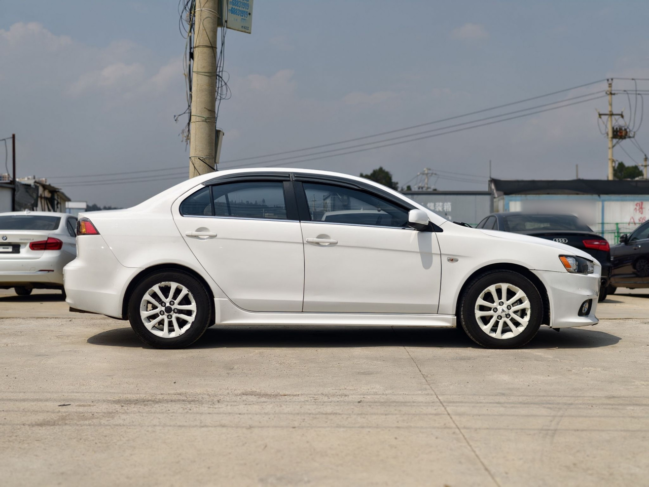 2012 Classic 2.0L CVT photo 3