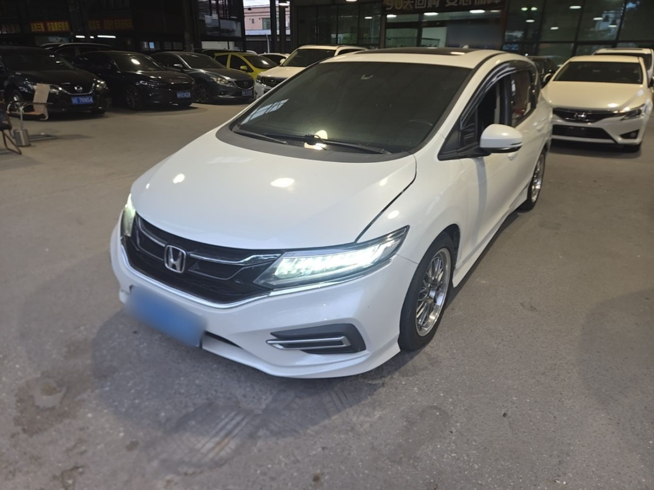 Jade 2017 210TURBO CVT 5-Seater