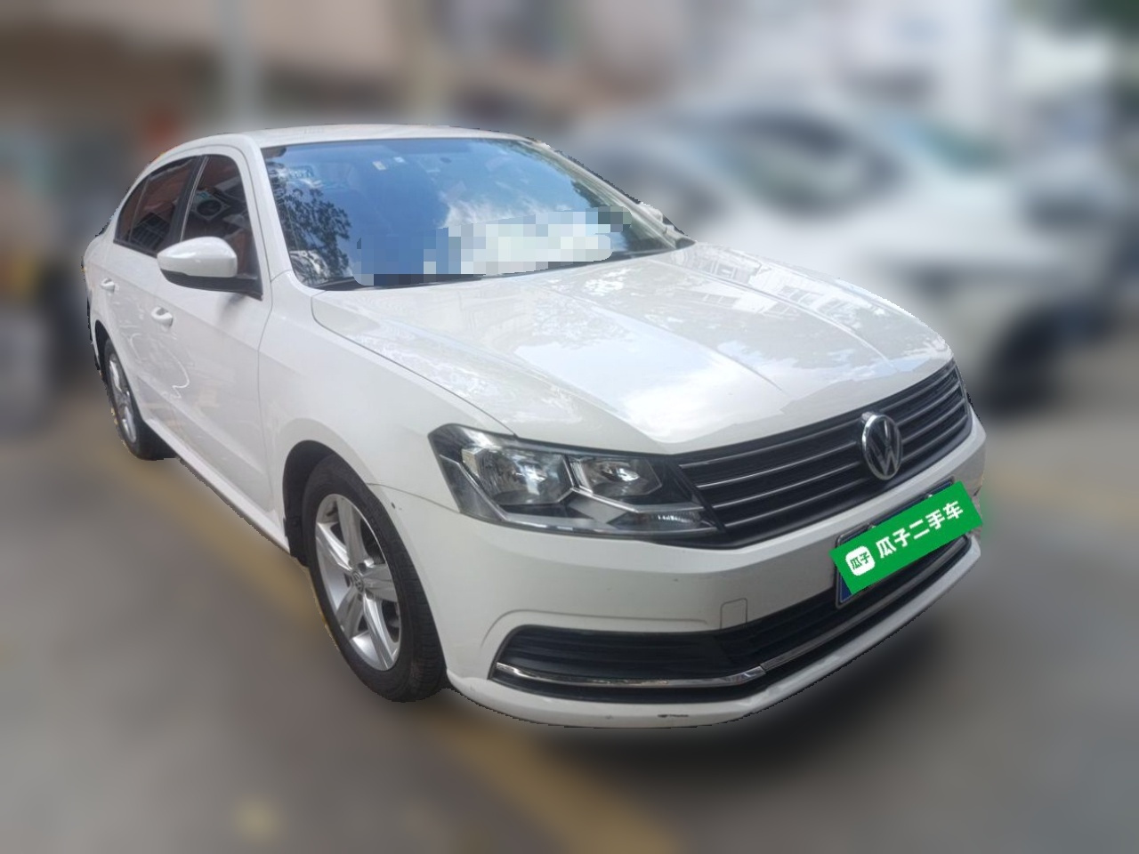 Lavida 2017 1.6L AT photo 3