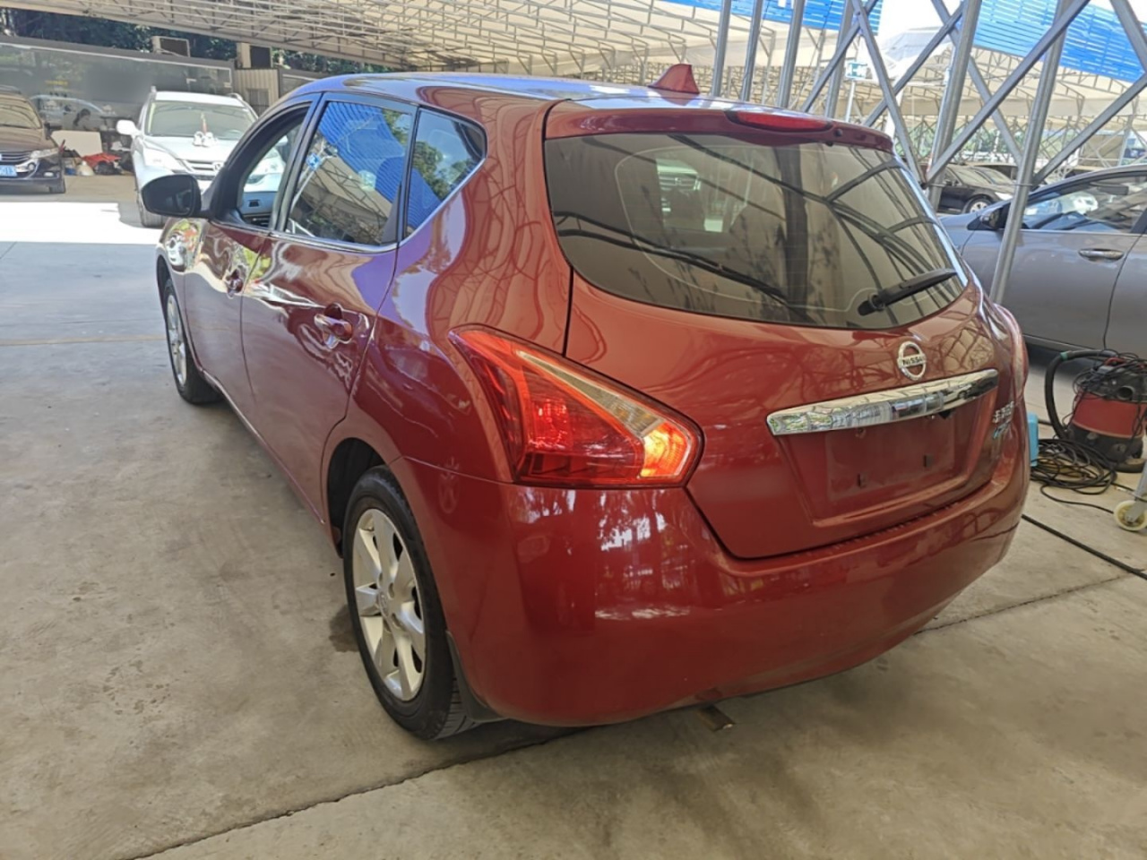 Tiida 2014 1.6L CVT Smart photo 4
