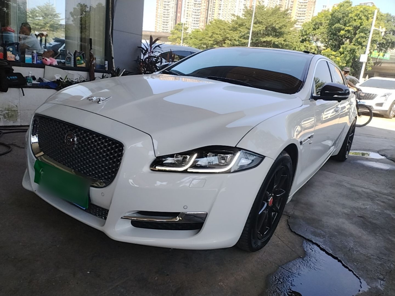 XJ 2016 XJL 3.0 SC RWD Business