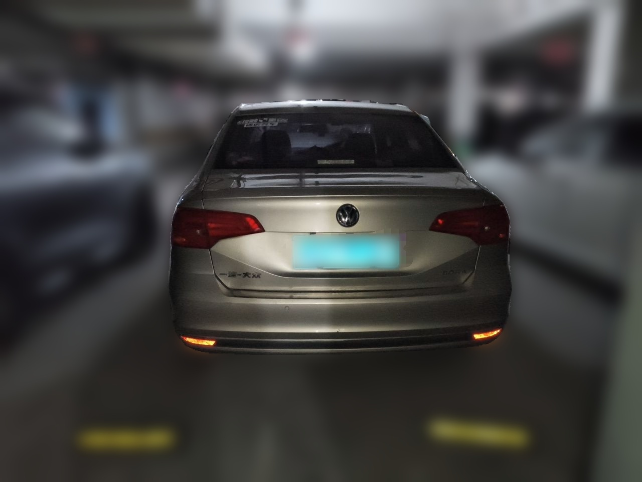 Bora 2016 1.6L AT Comfort photo 5